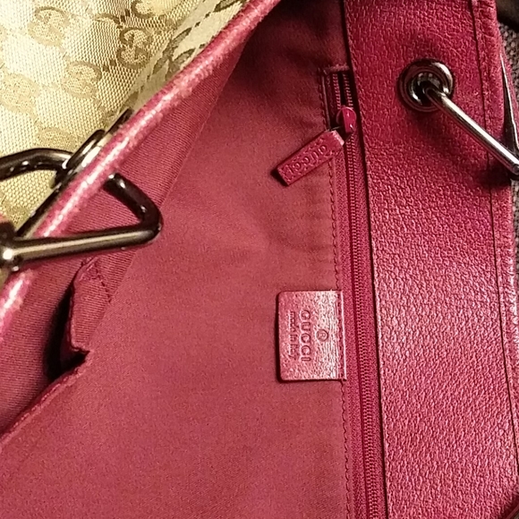 A Gucci purse with toat bag - Picture 2 of 3
